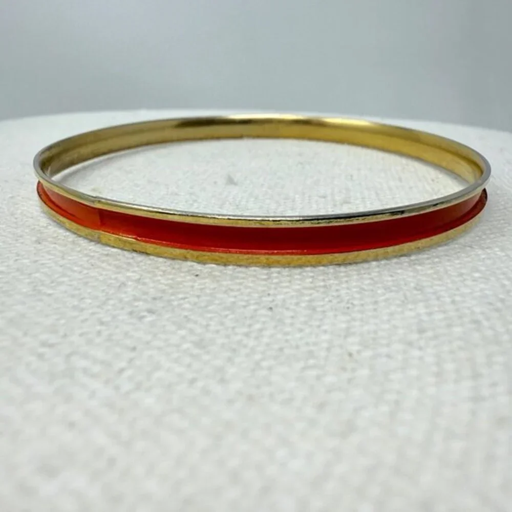 Napier Red Enamel Bangle Bracelet Vintage Signed‎ Gold-Tone Retro